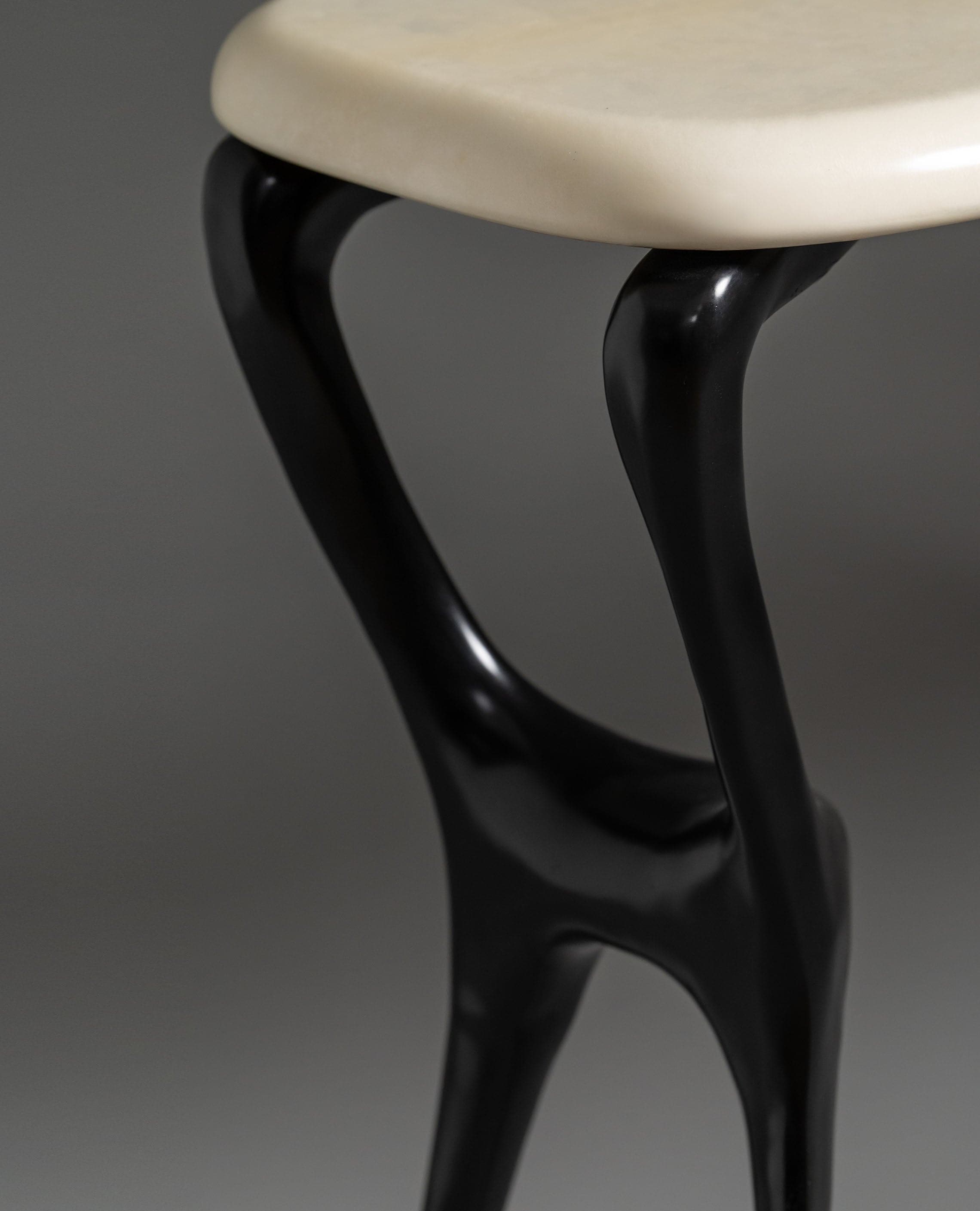 Jude luxury console table