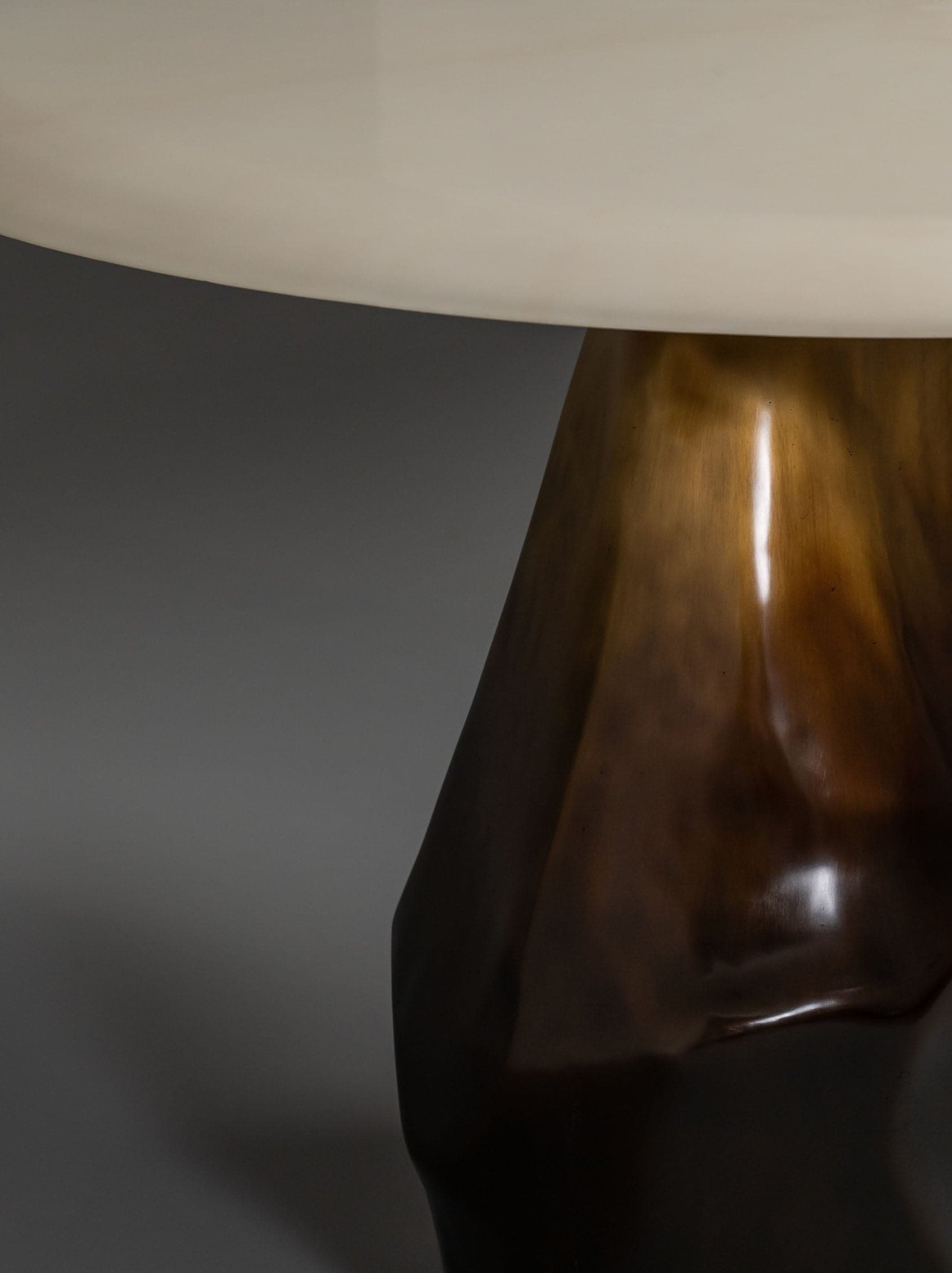 Manhattan Centre Table