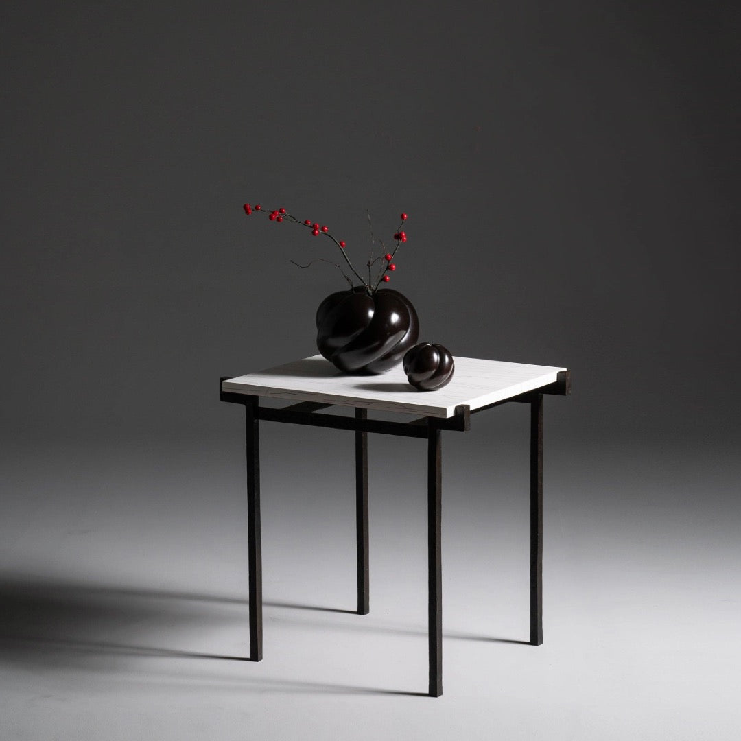 luxury modern black and white ren side table